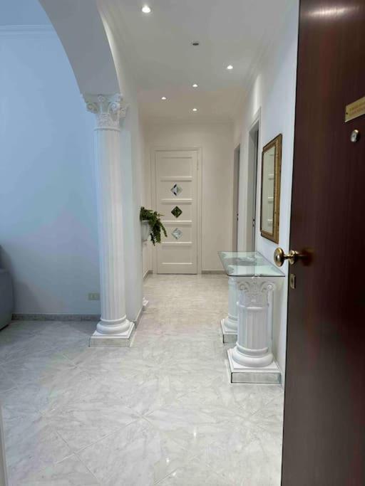 Casa Eleonora: A 5 Min Dal Mare + Free Parking Lägenhet Ventimiglia Exteriör bild
